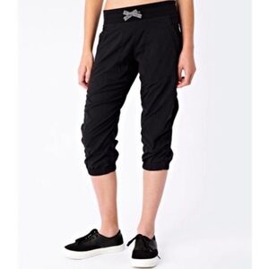 Ivivva by Lululemon Live to Move Dance Crop Pants *Discontinued